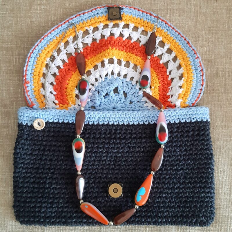 Pochette Mandala di Crazycrochet